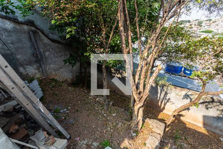 Casa à venda com 350m², 4 quartos e 4 vagas Casa à venda com 350m², 4 quartos e 4 vagasQuintal