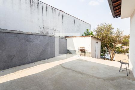 Casa à venda com 350m², 4 quartos e 4 vagas Casa à venda com 350m², 4 quartos e 4 vagasQuintal