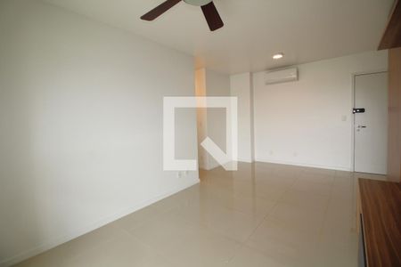 Sala de apartamento para alugar com 2 quartos, 82m² em Barra Olímpica, Rio de Janeiro