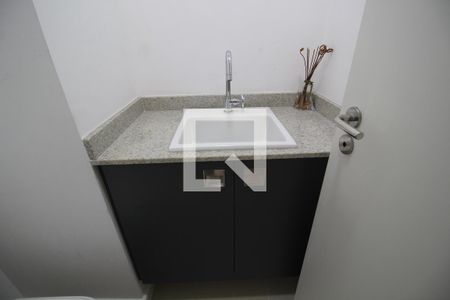Apartamento para alugar com 82m², 2 quartos e 1 vagaLavabo
