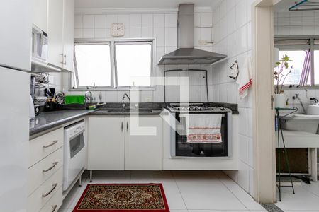 Apartamento à venda com 162m², 4 quartos e 2 vagasCozinha