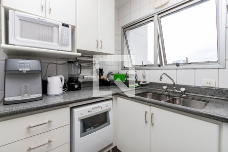 Apartamento à venda com 162m², 4 quartos e 2 vagasCozinha
