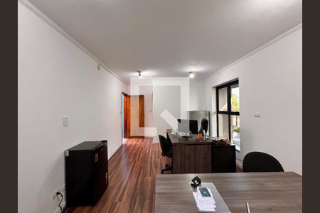 Casa à venda com 187m², 3 quartos e 4 vagas Casa à venda com 187m², 3 quartos e 4 vagasSuite