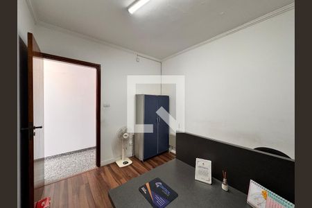 Casa à venda com 187m², 3 quartos e 4 vagas Casa à venda com 187m², 3 quartos e 4 vagasQuarto 2