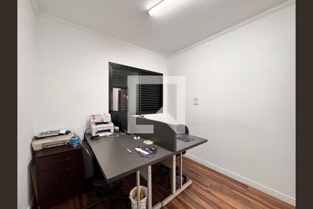 Casa à venda com 187m², 3 quartos e 4 vagas Casa à venda com 187m², 3 quartos e 4 vagasQuarto 2