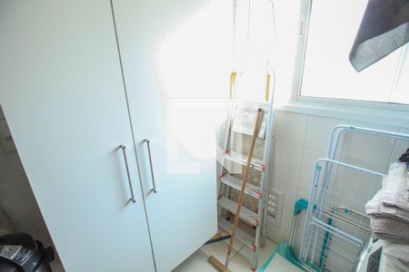 Apartamento à venda com 101m², 3 quartos e 2 vagasLavanderia