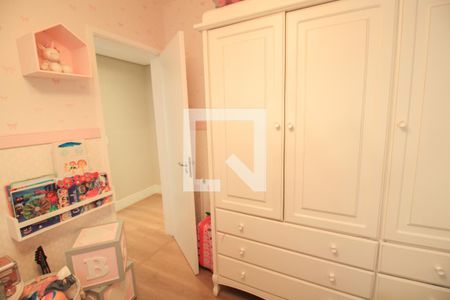 Apartamento à venda com 101m², 3 quartos e 2 vagasQuarto 2