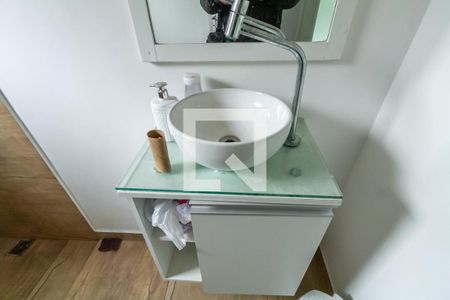 Casa à venda com 152m², 3 quartos e 1 vaga Casa à venda com 152m², 3 quartos e 1 vagaBanheiro