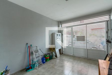 Casa à venda com 152m², 3 quartos e 1 vaga Casa à venda com 152m², 3 quartos e 1 vagaGaragem