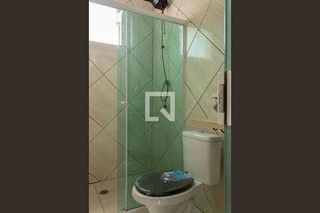 Banheiro de casa à venda com 1 quarto, 50m² em Jardim Calux, São Bernardo do Campo