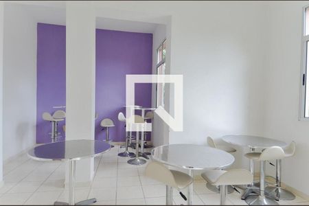 Apartamento para alugar com 45m², 2 quartos e 1 vagaÁrea comum - Salão de festas