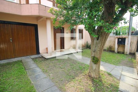Casa à venda com 198m², 4 quartos e 2 vagas Casa à venda com 198m², 4 quartos e 2 vagasJardim