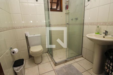 Casa à venda com 198m², 4 quartos e 2 vagas Casa à venda com 198m², 4 quartos e 2 vagasBanheiro 2