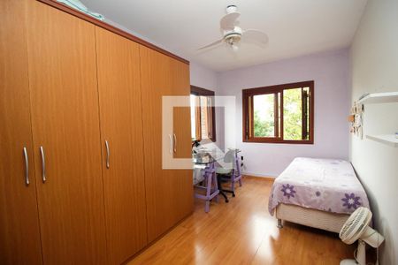 Casa à venda com 198m², 4 quartos e 2 vagas Casa à venda com 198m², 4 quartos e 2 vagasQuarto 2