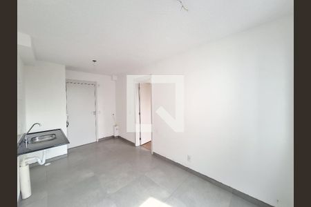 Sala/Cozinha de apartamento para alugar com 1 quarto, 24m² em Água Branca, São Paulo