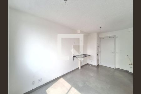 Sala/Cozinha de apartamento para alugar com 1 quarto, 24m² em Água Branca, São Paulo