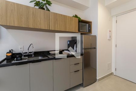 Cozinha de apartamento para alugar com 1 quarto, 20m² em Moema, São Paulo