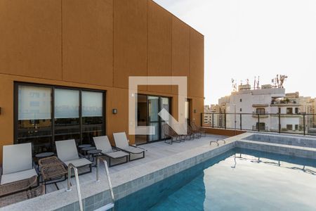 Apartamento à venda com 20m², 1 quarto e sem vaga Apartamento à venda com 20m², 1 quarto e sem vagaÁrea comum - Piscina