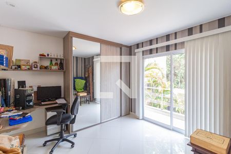 Casa à venda com 250m², 3 quartos e 4 vagas Casa à venda com 250m², 3 quartos e 4 vagasQuarto 1