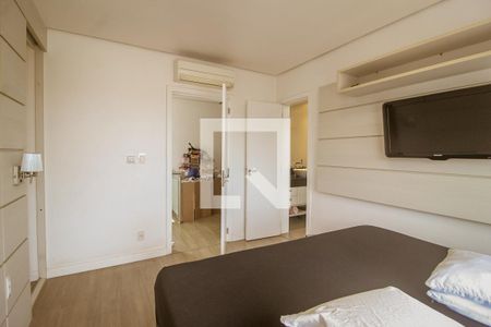 Casa à venda com 155m², 3 quartos e 2 vagas Casa à venda com 155m², 3 quartos e 2 vagasSuíte