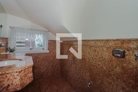 Lavabo de apartamento à venda com 7 quartos, 467m² em Petrópolis, Porto Alegre