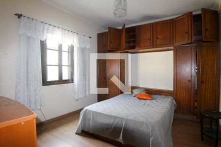 Quarto 1 de casa para alugar com 4 quartos, 200m² em Vila Nova Pauliceia, São Paulo