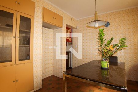 Casa para alugar com 200m², 4 quartos e 2 vagasCozinha