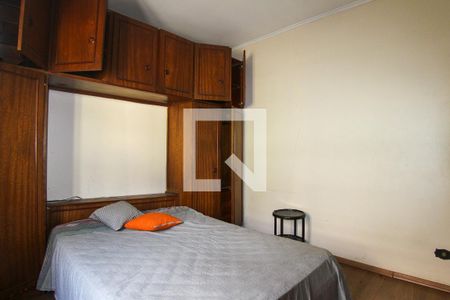 Quarto 1 de casa para alugar com 4 quartos, 200m² em Vila Nova Pauliceia, São Paulo
