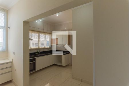 Casa à venda com 138m², 3 quartos e 2 vagas Casa à venda com 138m², 3 quartos e 2 vagasCozinha