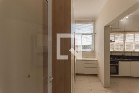 Casa à venda com 138m², 3 quartos e 2 vagas Casa à venda com 138m², 3 quartos e 2 vagasCozinha