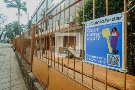 Apartamento à venda com 61m², 2 quartos e sem vaga Apartamento à venda com 61m², 2 quartos e sem vagaFachada