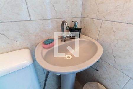 Casa à venda com 240m², 3 quartos e 3 vagas Casa à venda com 240m², 3 quartos e 3 vagasBanheiro de serviço