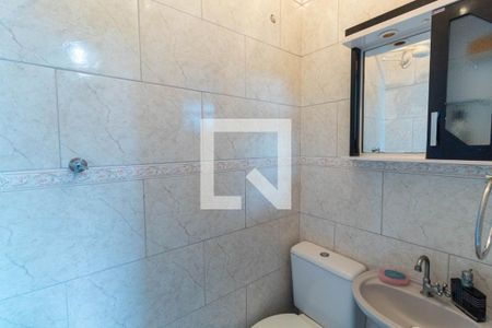 Casa à venda com 240m², 3 quartos e 3 vagas Casa à venda com 240m², 3 quartos e 3 vagasBanheiro de serviço