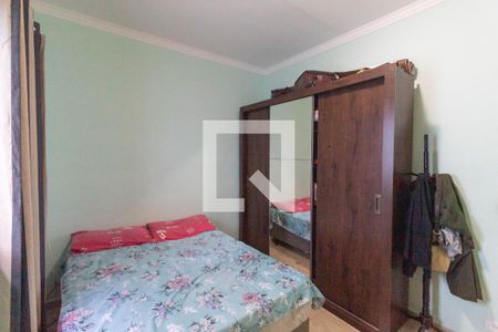 Casa à venda com 240m², 3 quartos e 3 vagas Casa à venda com 240m², 3 quartos e 3 vagasQuarto 2