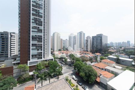 Apartamento à venda com 105m², 2 quartos e 2 vagasVaranda - Vista