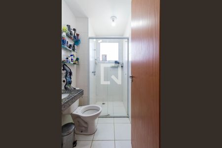 Apartamento para alugar com 46m², 2 quartos e 1 vaga Apartamento para alugar com 46m², 2 quartos e 1 vagaBanheiro