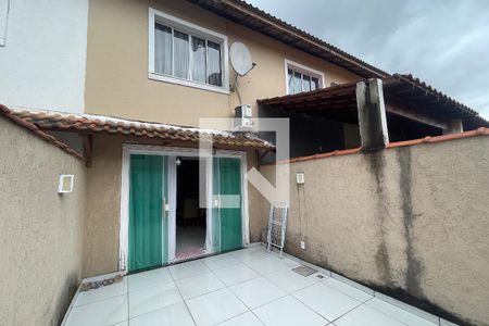 Casa de condomínio para alugar com 60m², 2 quartos e 1 vaga Casa de condomínio para alugar com 60m², 2 quartos e 1 vagaFachada