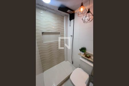 Casa de condomínio para alugar com 60m², 2 quartos e 1 vaga Casa de condomínio para alugar com 60m², 2 quartos e 1 vagaBanheiro 1