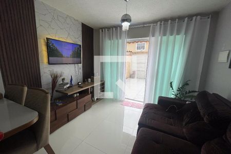 Casa de condomínio para alugar com 60m², 2 quartos e 1 vaga Casa de condomínio para alugar com 60m², 2 quartos e 1 vagaSala