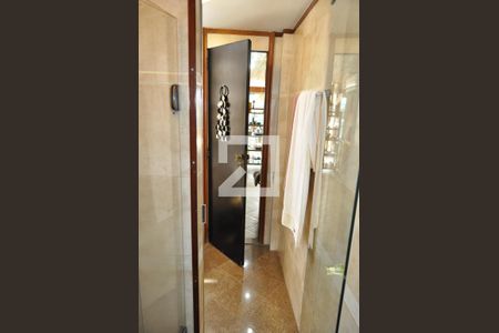 Apartamento à venda com 140m², 2 quartos e 2 vagasBanheiro Terraço