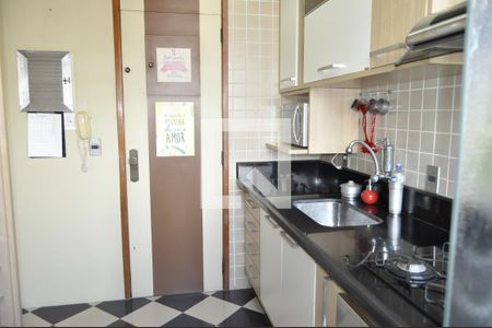 Apartamento à venda com 140m², 2 quartos e 2 vagasCozinha