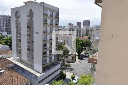Apartamento à venda com 140m², 2 quartos e 2 vagasVaranda Escritório