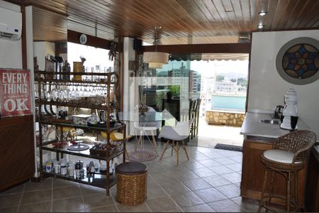 Apartamento à venda com 140m², 2 quartos e 2 vagasSala 2