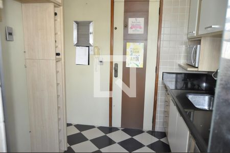 Apartamento à venda com 140m², 2 quartos e 2 vagasCozinha