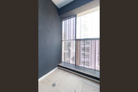Apartamento à venda com 105m², 2 quartos e 2 vagasÁrea de Serviço