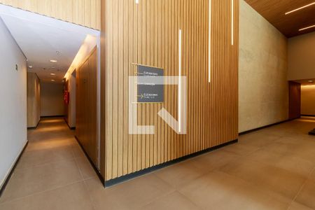 Apartamento à venda com 105m², 2 quartos e 2 vagasHall Social