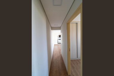 Apartamento à venda com 51m², 2 quartos e 1 vaga Apartamento à venda com 51m², 2 quartos e 1 vagaCorredor