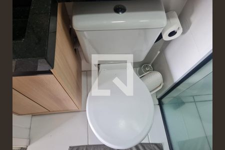Apartamento à venda com 47m², 2 quartos e 1 vaga Apartamento à venda com 47m², 2 quartos e 1 vagaBanheiro Social