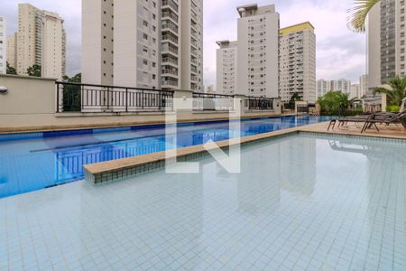 Apartamento para alugar com 68m², 2 quartos e 2 vagasÁrea comum - Piscina