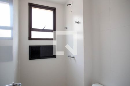 Apartamento à venda com 90m², 3 quartos e 2 vagas Apartamento à venda com 90m², 3 quartos e 2 vagasBanheiro da Suíte 1